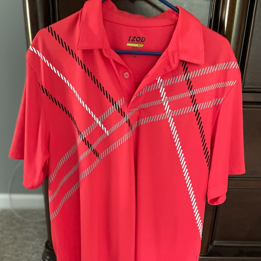 Men’s Izod golf shirt